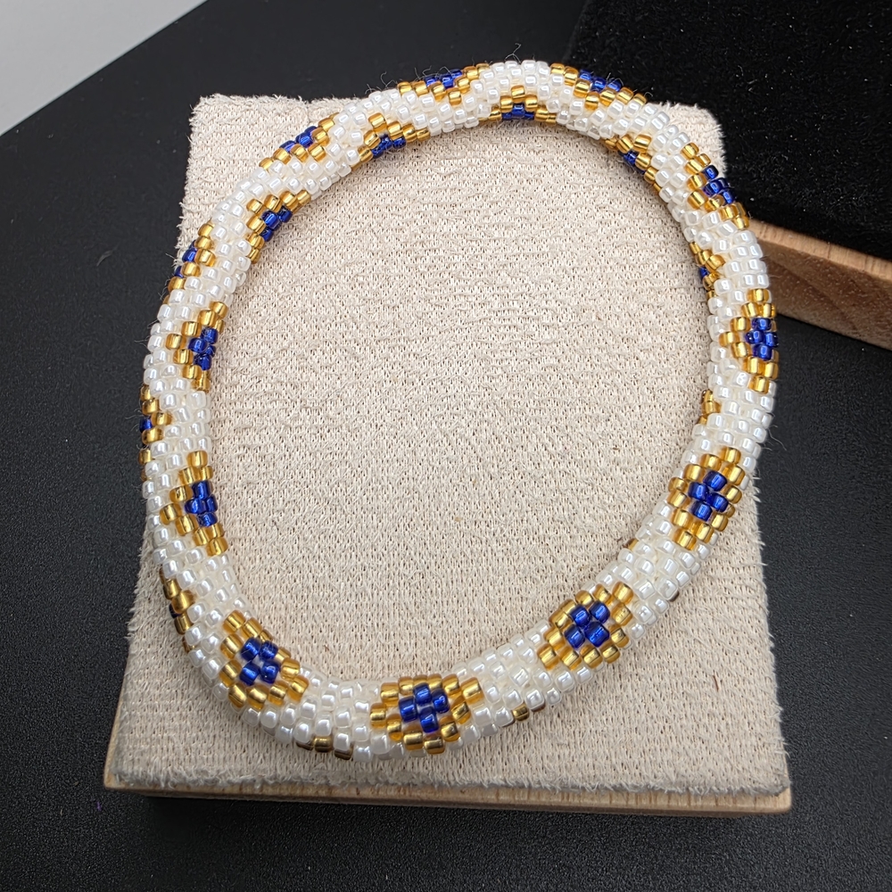 Elegant Beaded Necklace - White, Gold, and Blue (S3092)